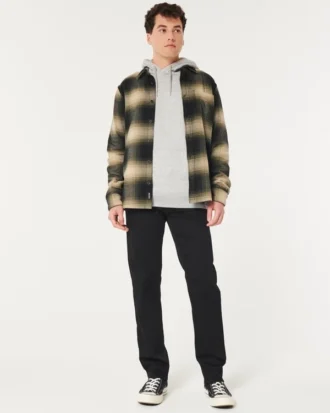 Svart No Fade Slim Straight Jeans