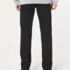Svart No Fade Slim Straight Jeans