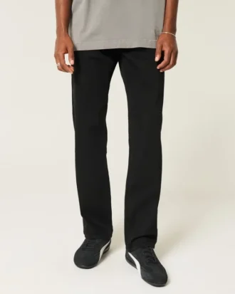 Svarte, ikke-blekende, rette jeans
