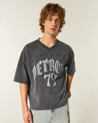 Tung baggy kort fotball-T-skjorte med Detroit-grafikk
