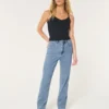 Ultra High-Rise Medium Wash 90s Straight Jeans