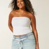 Ultra lav midje, lys vask, denim minishorts med blonder