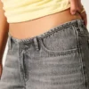 Ultra lav midje Mini-linning Grå baggy jeans