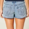 Ultra lavt sittende broderte denim-minishorts