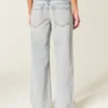 Ultra lavt sittende, lysvasket baggy jeans