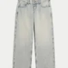 Ultra lavt sittende, lysvasket baggy jeans