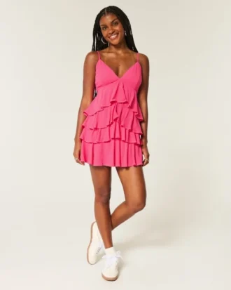 V-hals med volanger, babydoll minikjole