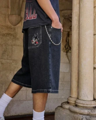 Vasket svart Cat Graphic Super Baggy Denim Shorts
