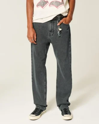 Vasket svart løs jeans